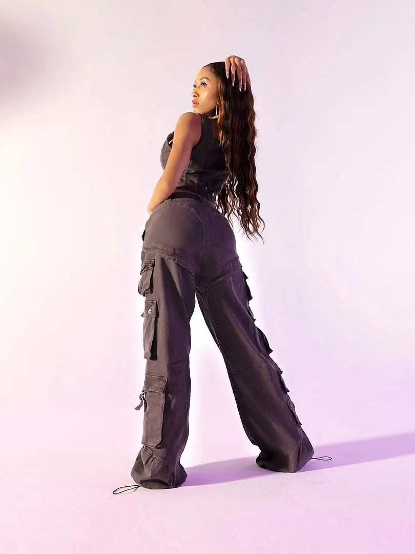 Low-Rise Twill Cargo Pant